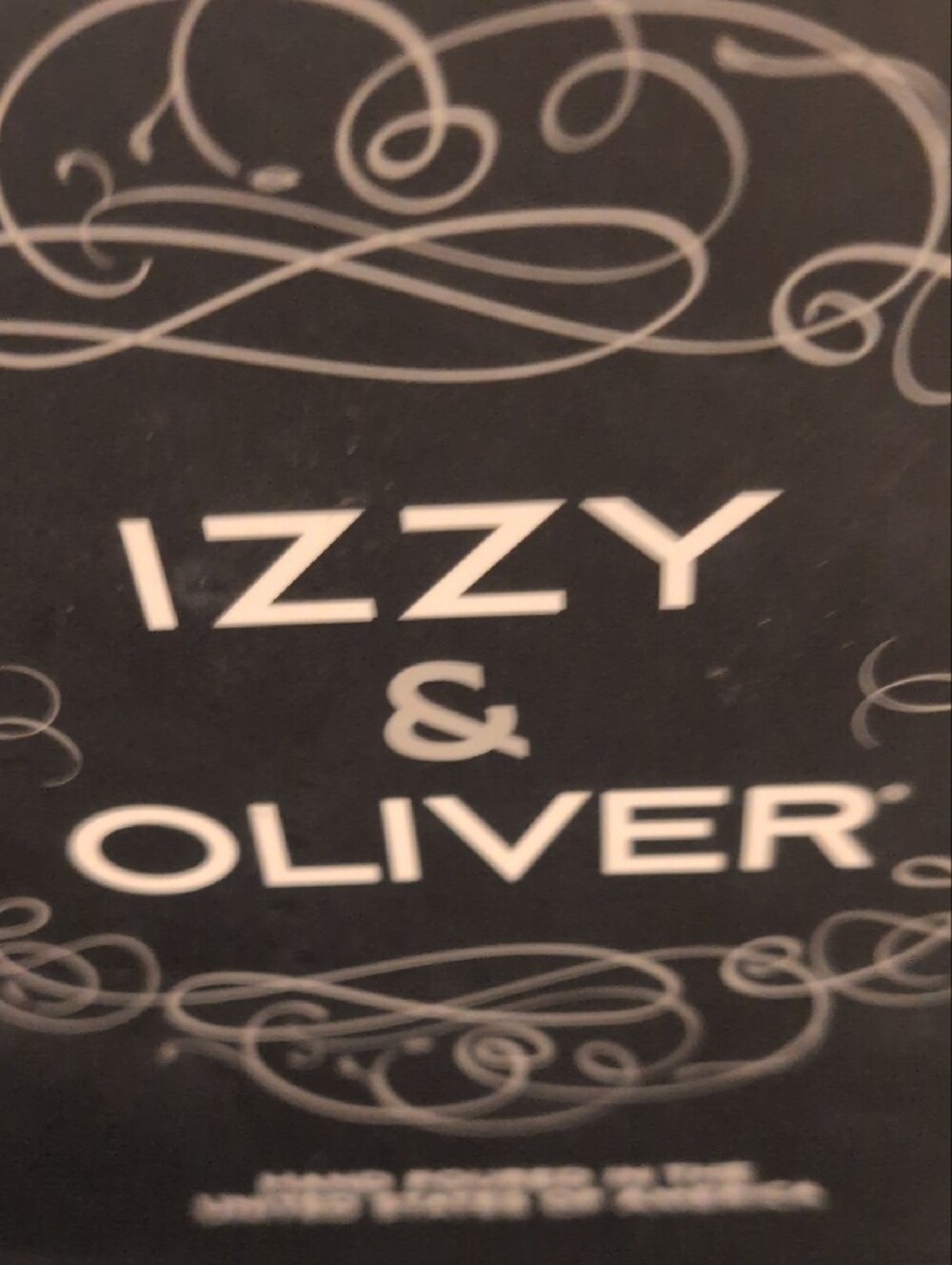 Izzy And Oliver Primitif Dragon Fruit Scented Candle - Picture 2 of 10